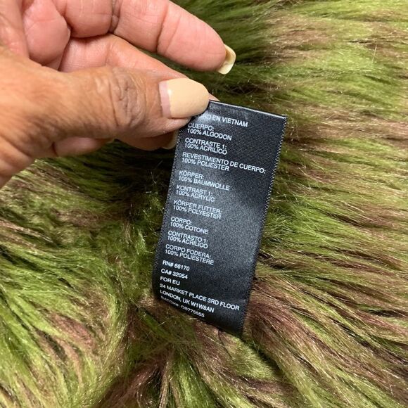 Urban Outfitters BDG Trucker Jacket w/Faux Fur - Picture 15 of 15